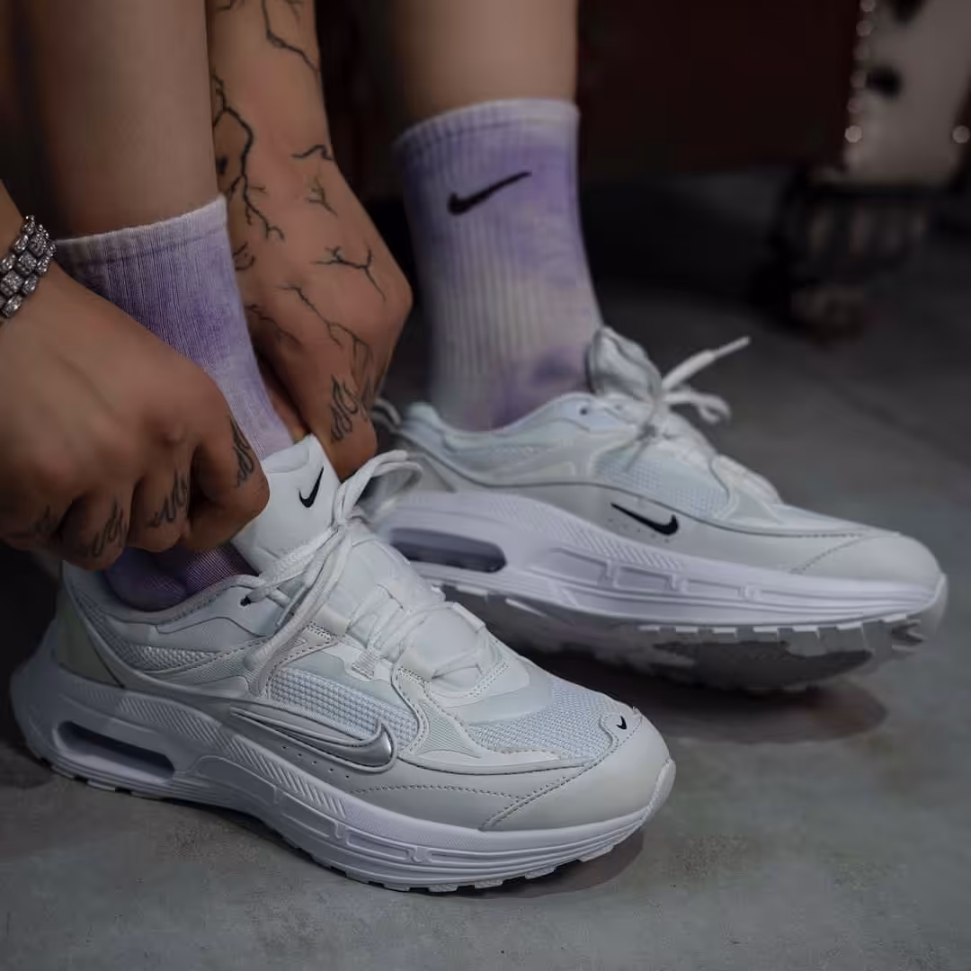 کتونی نایک اسپرت ست زنانه و مردانه رنگ سفید 28