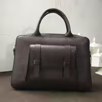 کیف چرمی مجلسی زنانه چرم گاوی دست دوز مدل i-100 برند ایزاکو 
