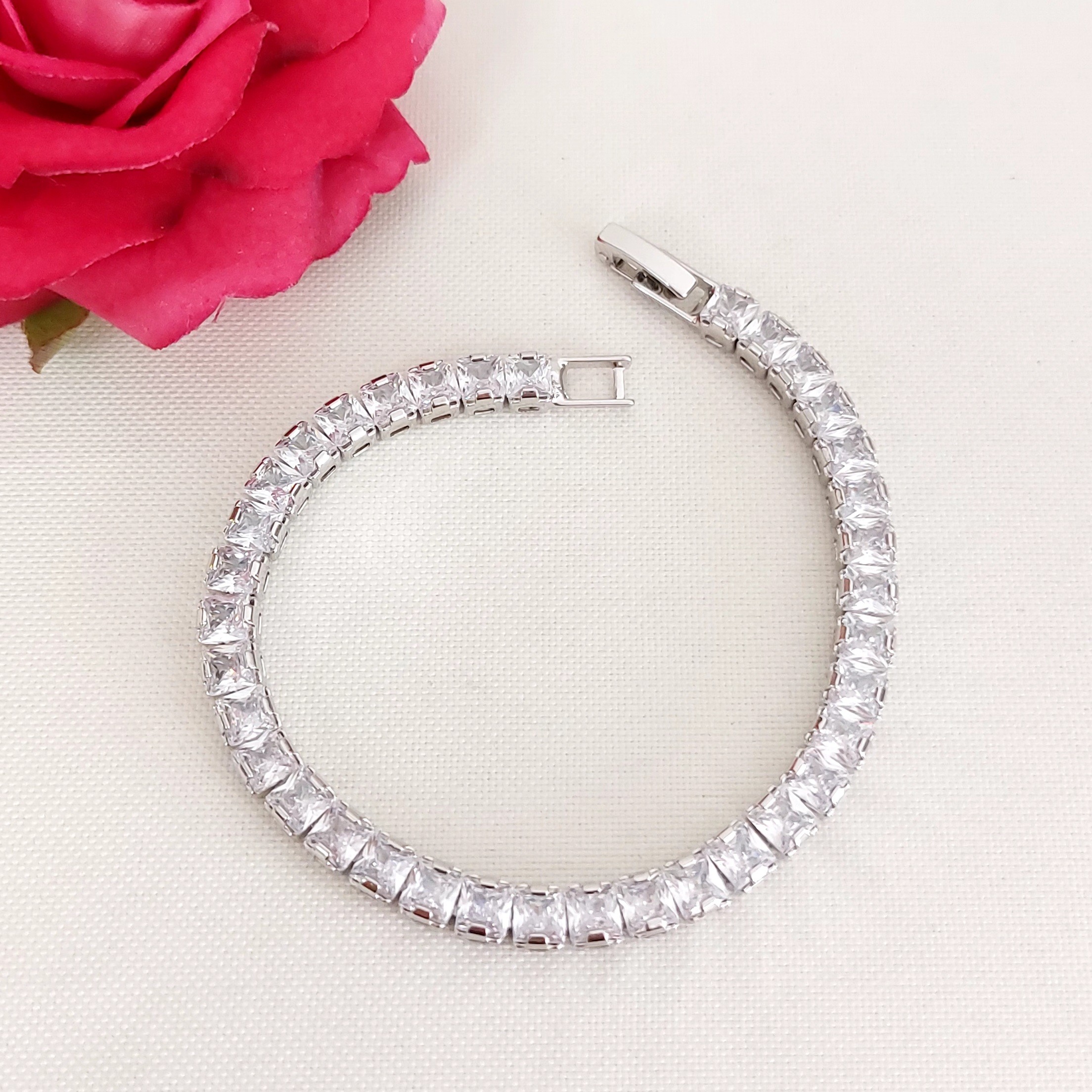 دستبند تنیسی استیل نگین درشت