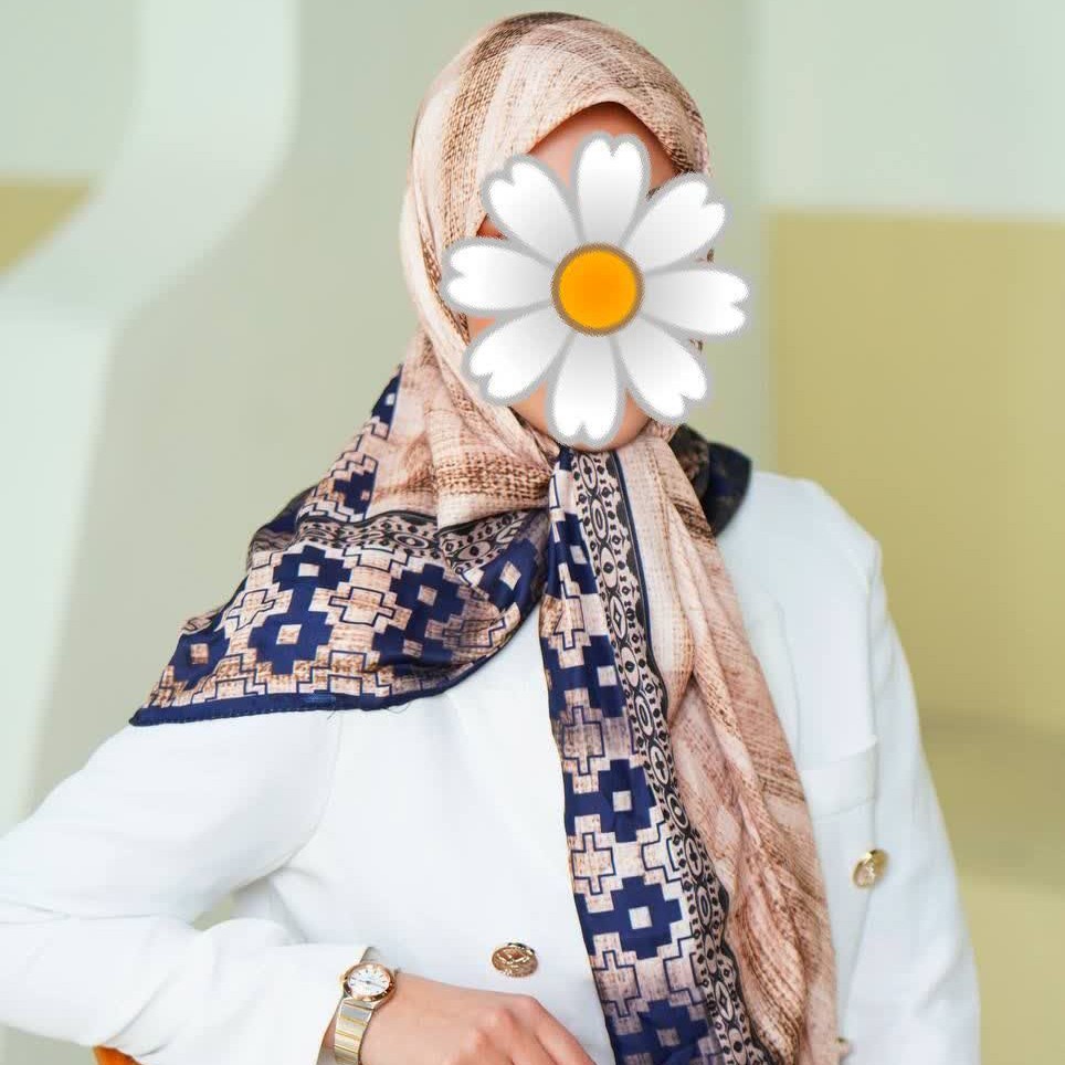 روسری زنانه مجلسی حاشیه دار