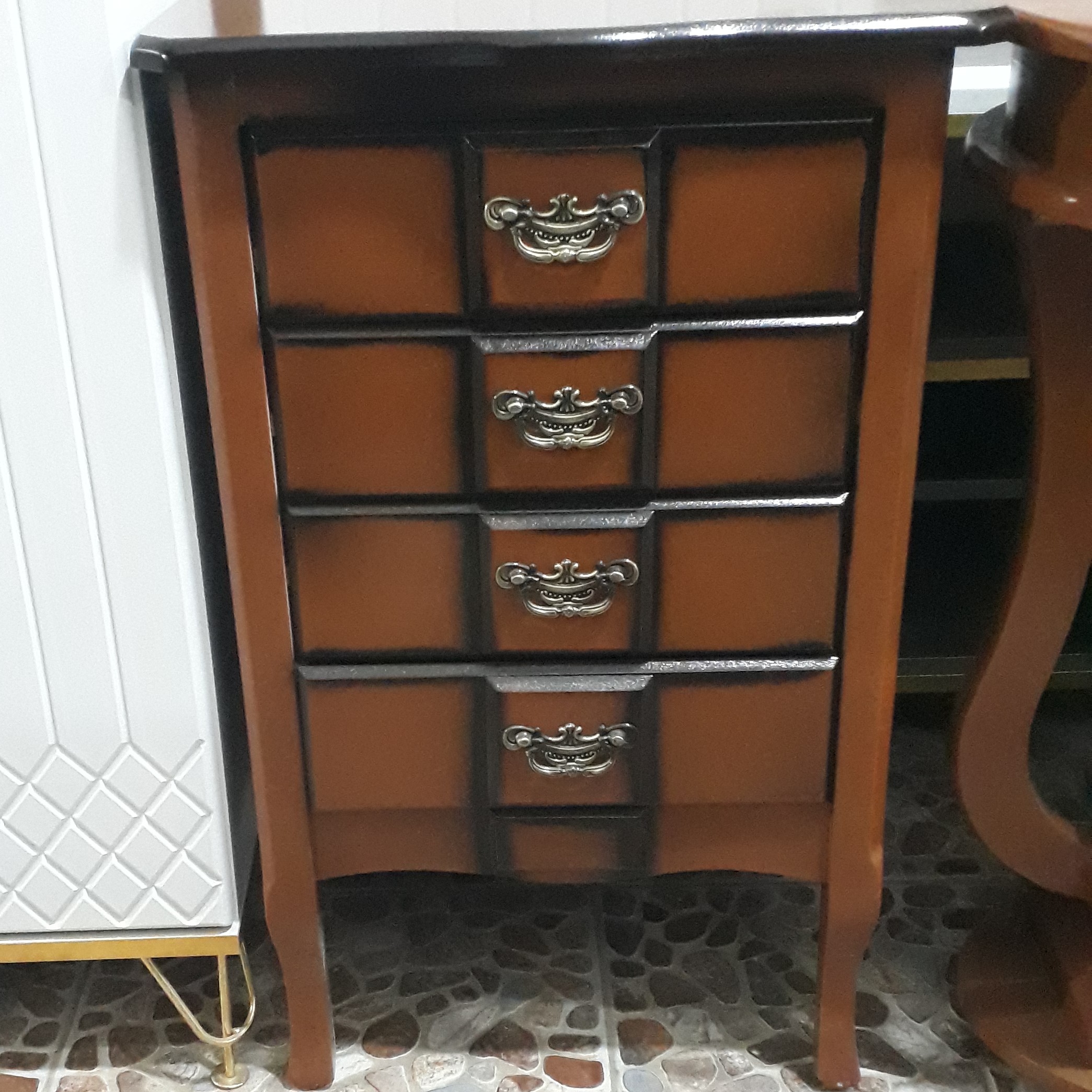 میز تلفن 