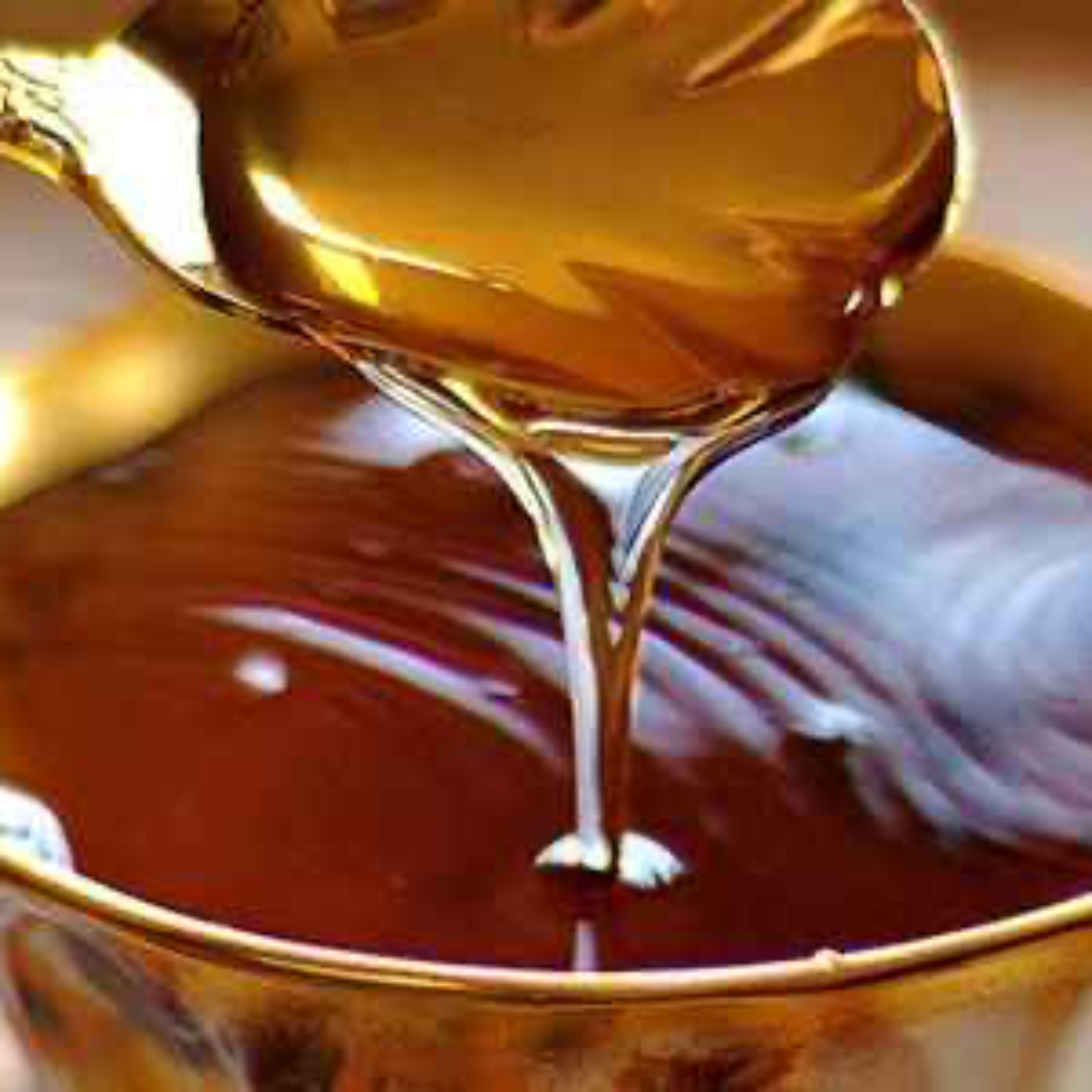 عسل طبیعی ساکاروز زیر  یک1 (پس کرایه)