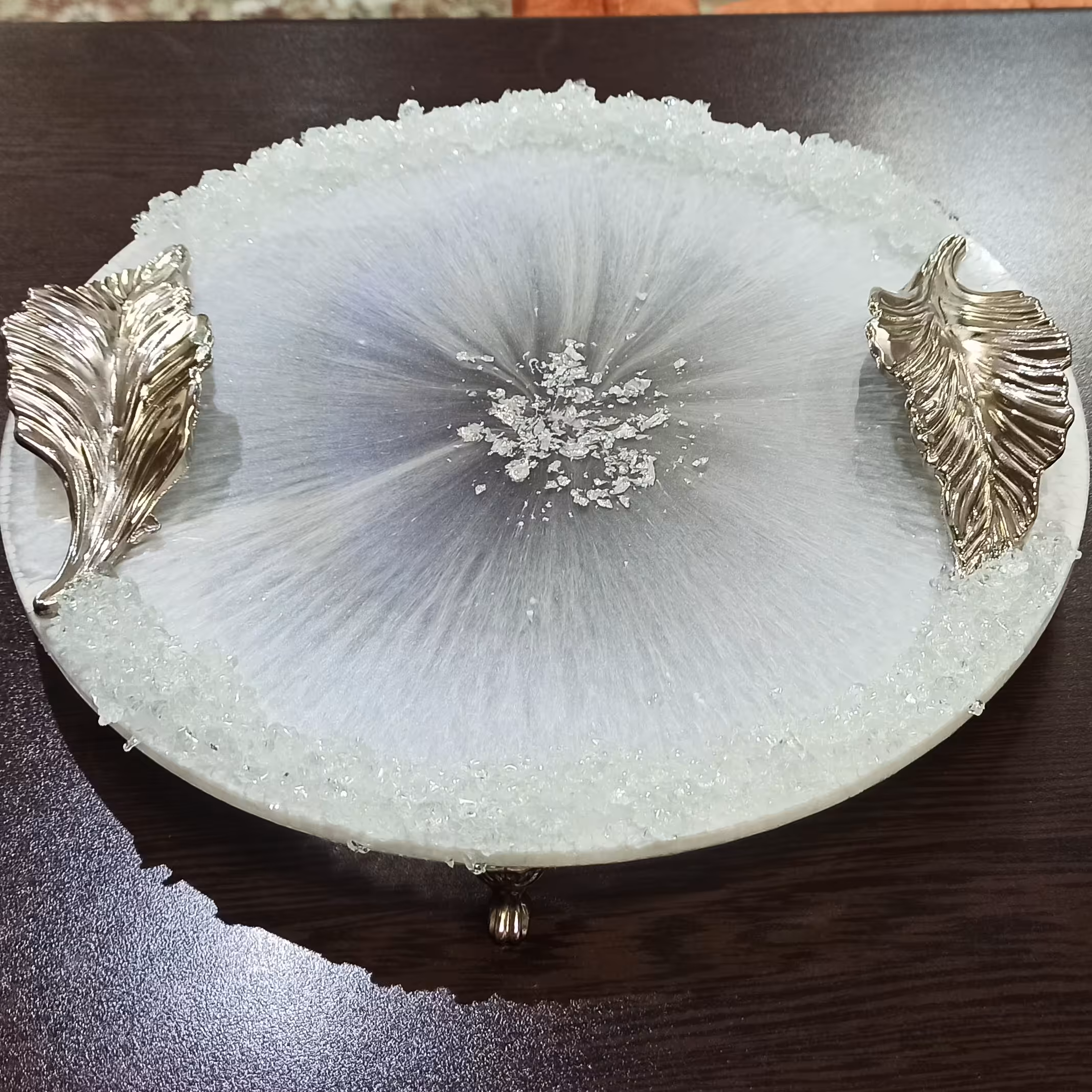 سینی پذیرایی رزین سفید مدل مرجانی 