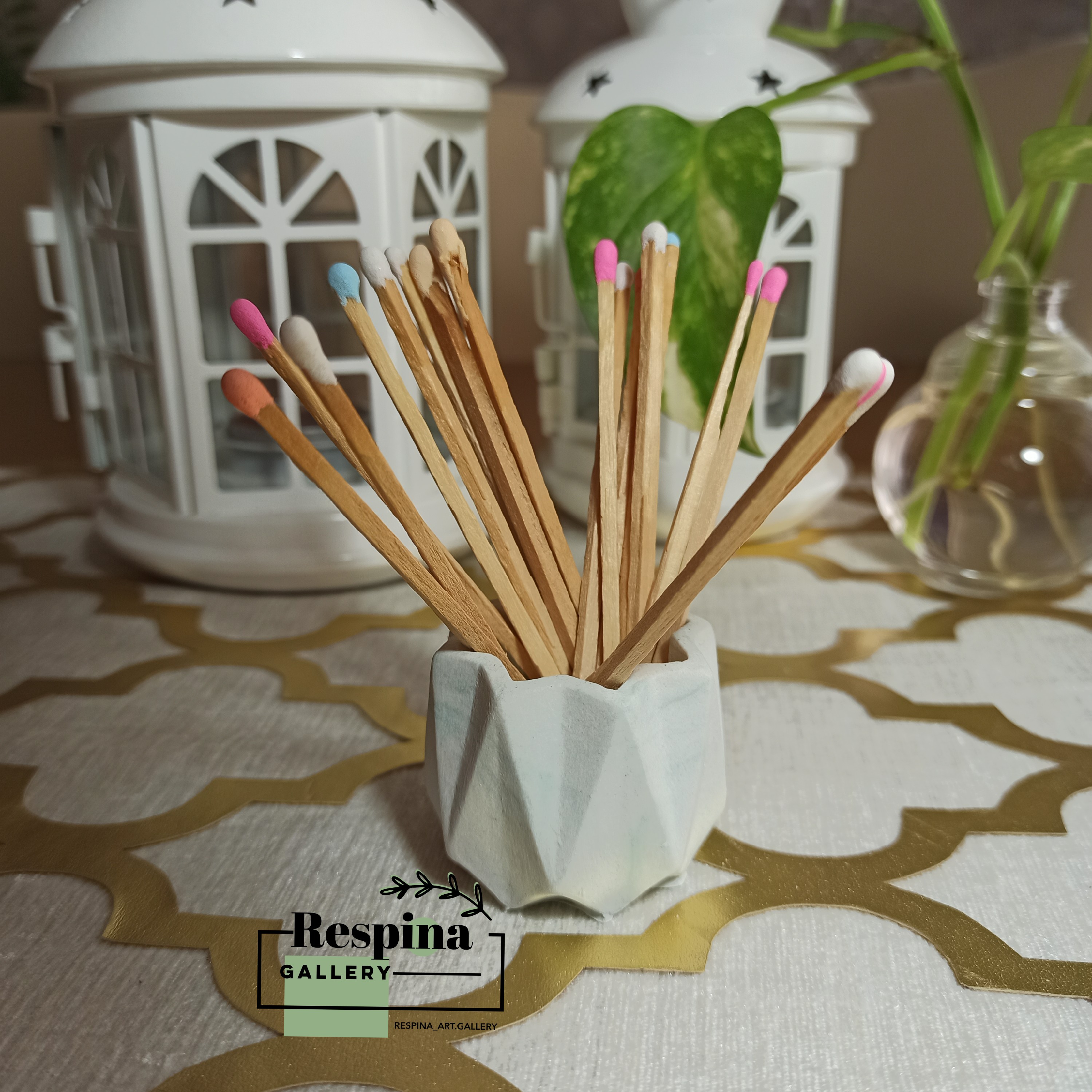 شات چند ضلعی سنگی رنگ سبز کمرنگ