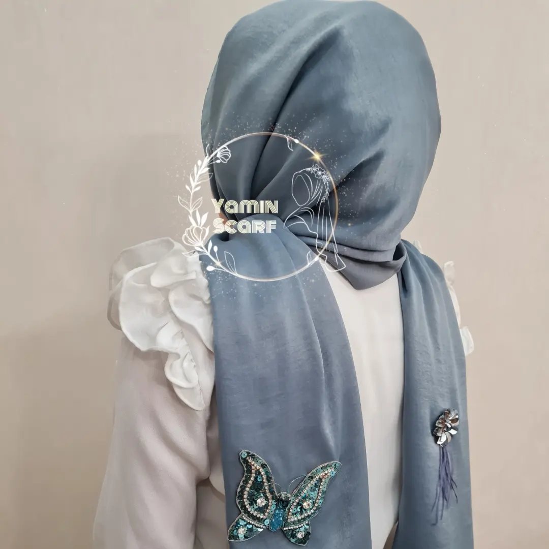 شال شاین منگوله دار جواهر دوزی شده بادست رنگ نقرآبی