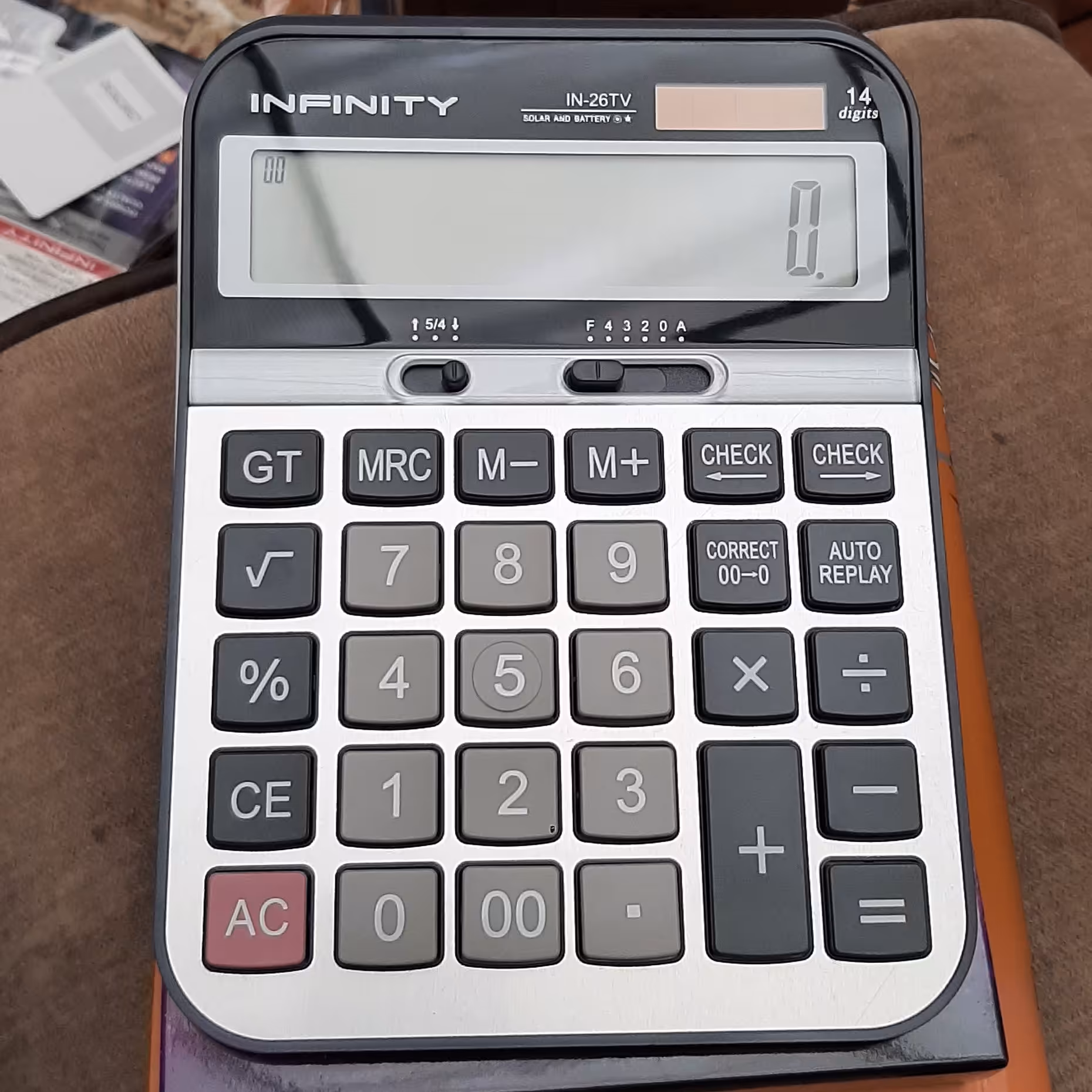 ماشین حساب رومیزی اینفینیتی INFINITY IN-26TV ضمانت دار ،دو صفر،نور و باتری