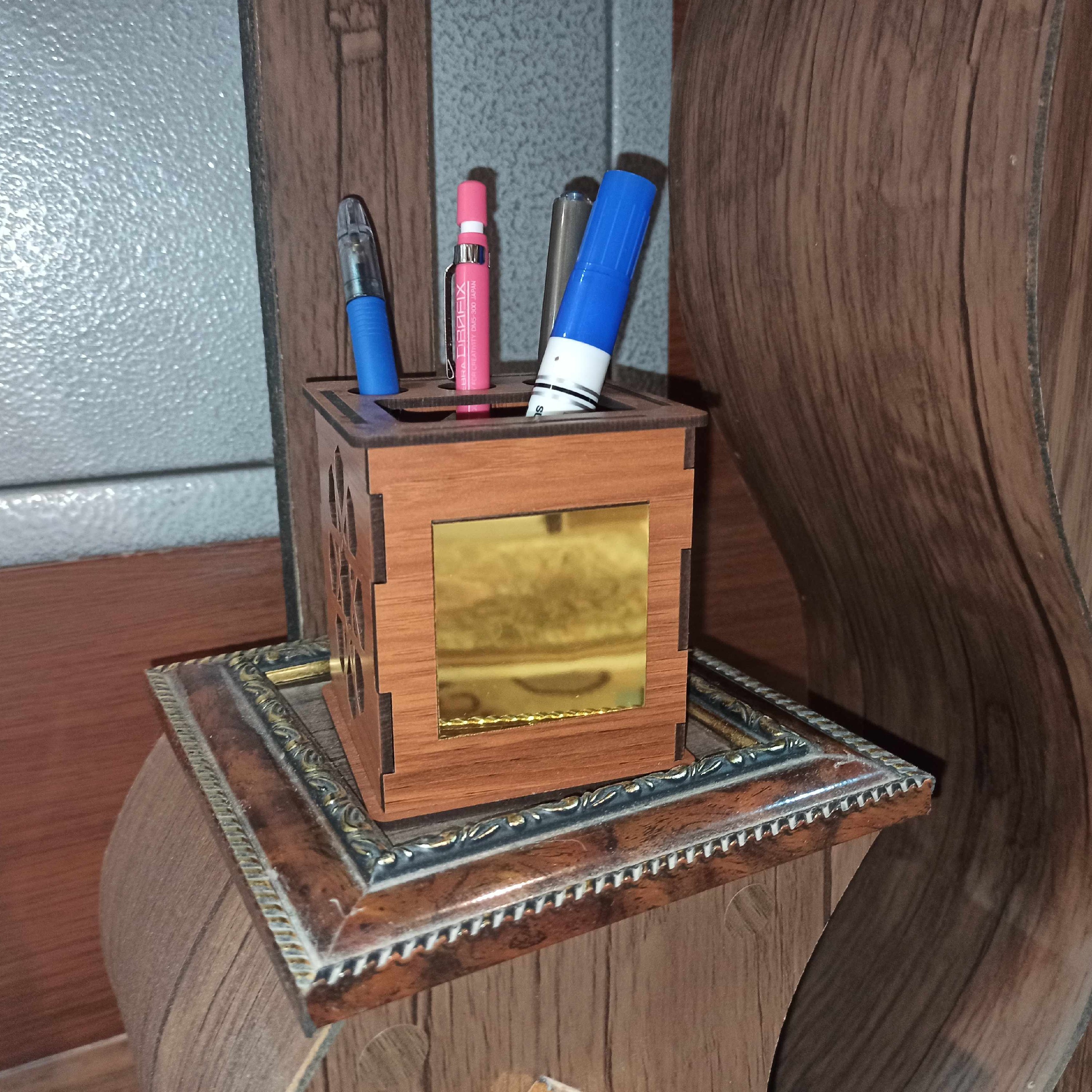 جا مدادی پلاک دار