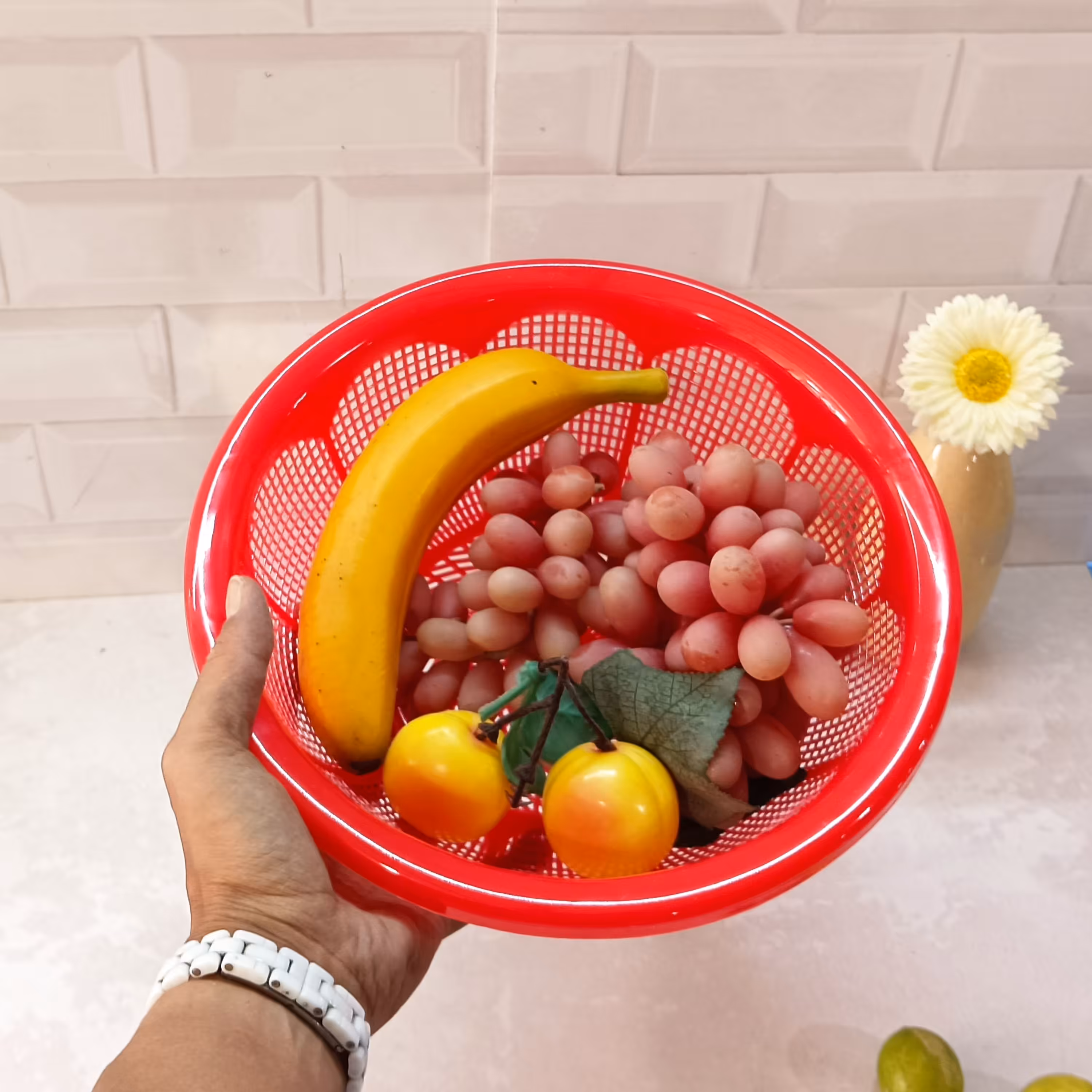 آبکش عرش 2000تهیه شده از مواد نو  مناسب برای شستوشو میوه سبزی 