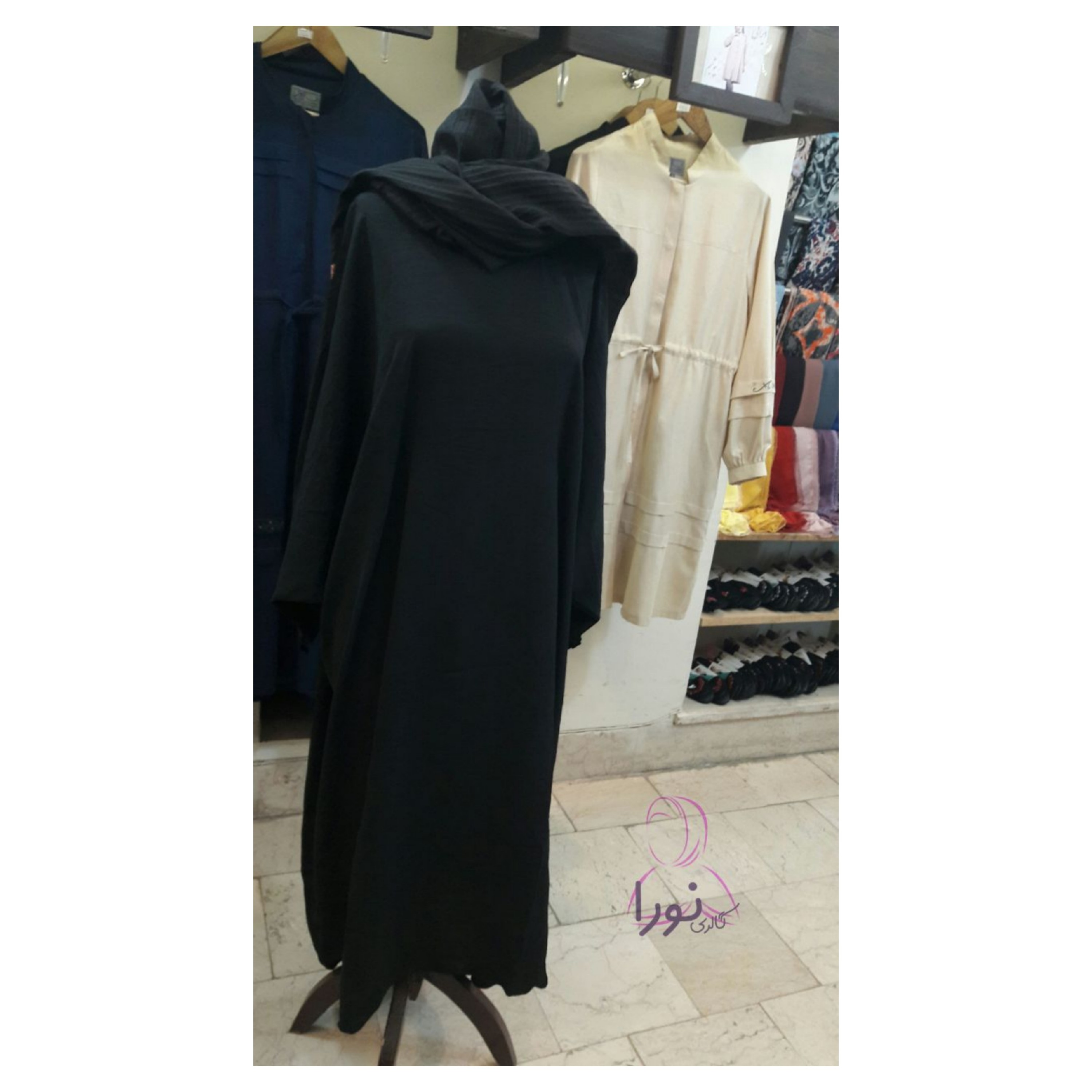 مانتو عبایی ابرو بادی اعلی  خنک و راحت فری سایز  و اقتصادی