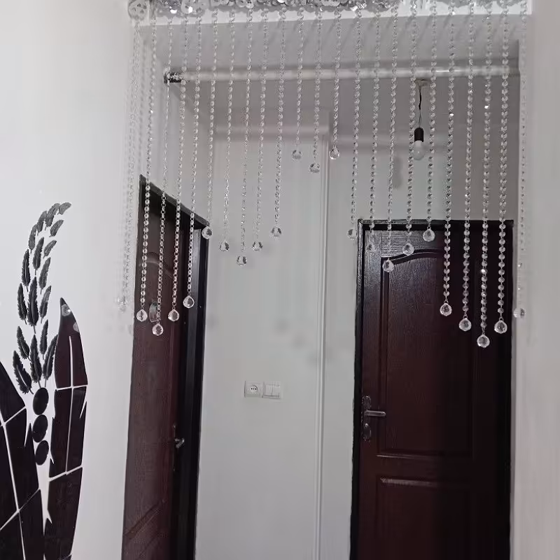 پرده کریستالی سفید طرح  آبشاری با کریستال درجه1 با عرض 115 سانت
