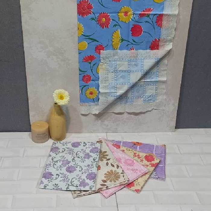 سفره 2 نفره دو رو در شش رنگ و طرح متنوع و جذاب قابل شستشو جنس پلاستیک نرم 