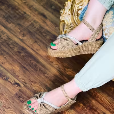 صندل کنفی نگینی