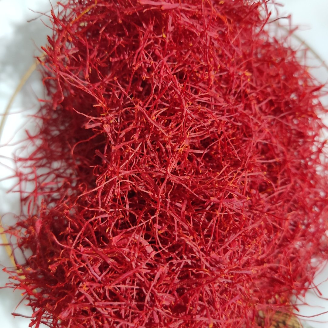 زعفران 2 گرمی درجه یک با بهترین کیفیت و تولید 1401