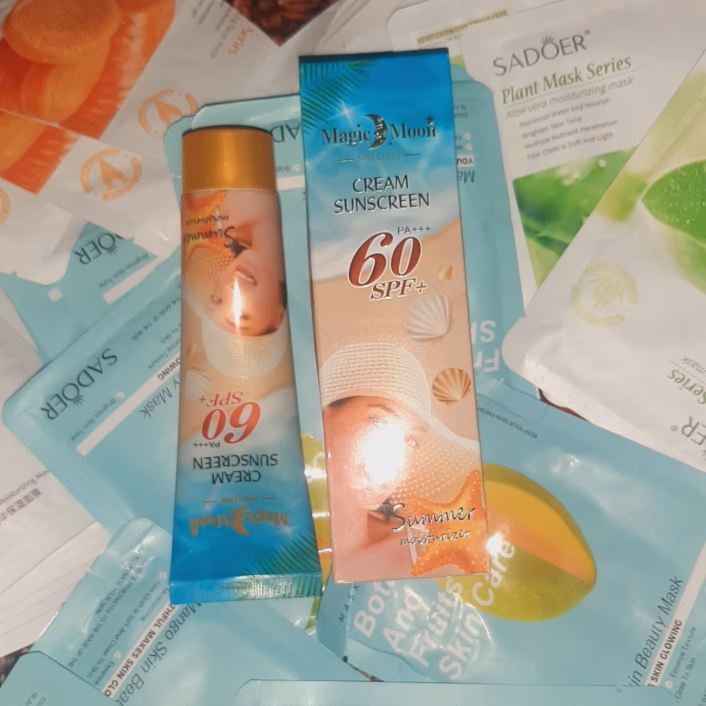 ضدافتاب SUNSCREEM SPF60بافت سبک و عالی حجم100گرم