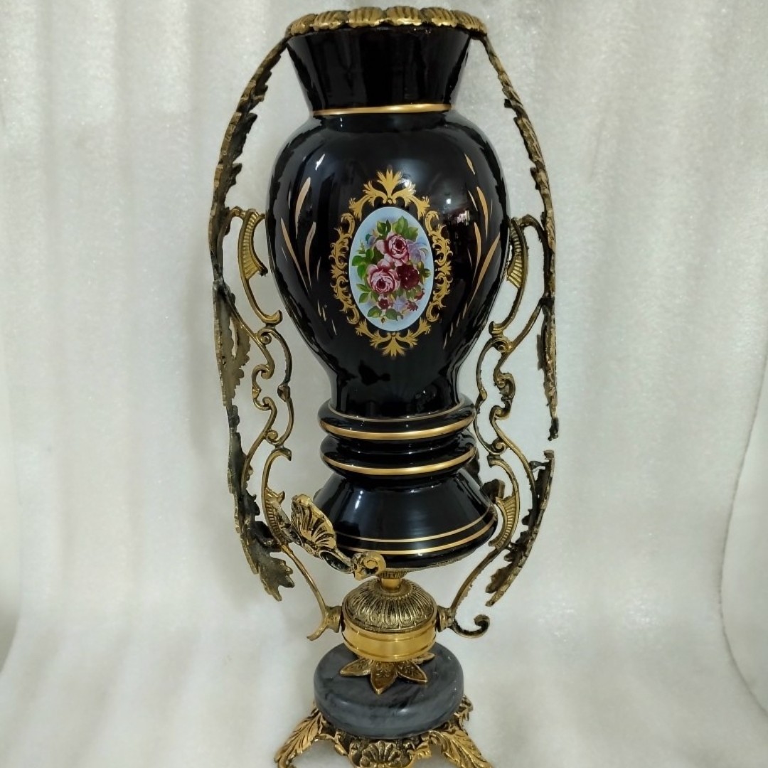 ((گلدان برنز و سرامیک))