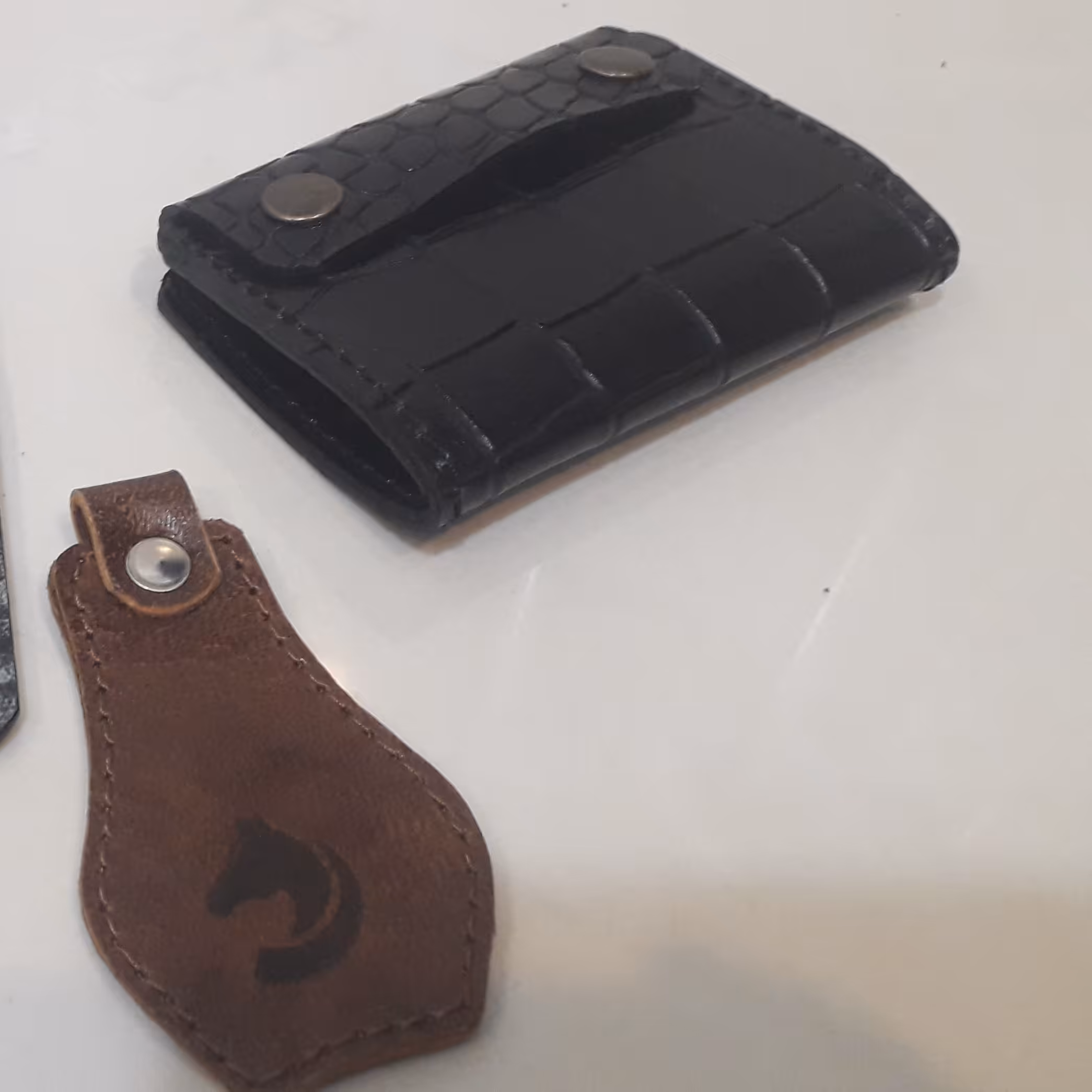 جا کارتی چرم 