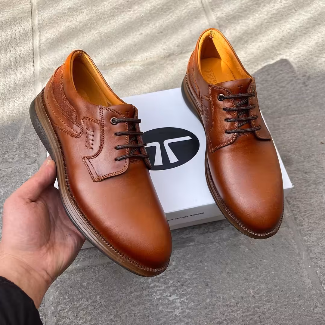 کفش  تمام چرم مردانه بسیار جذاب و شیک