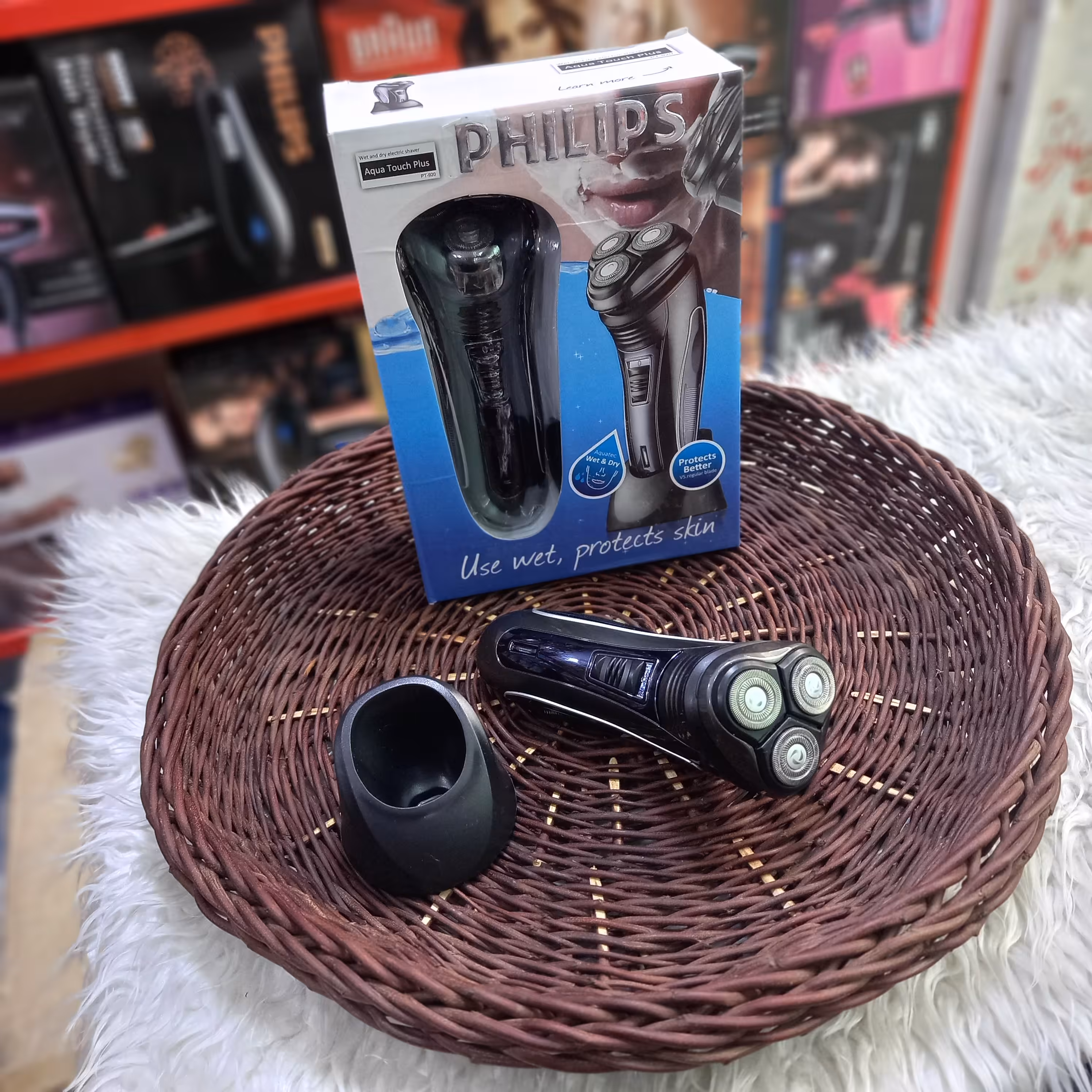 ریشتراش فیلیپس ضد آب و آرایشگاهی تضمینی