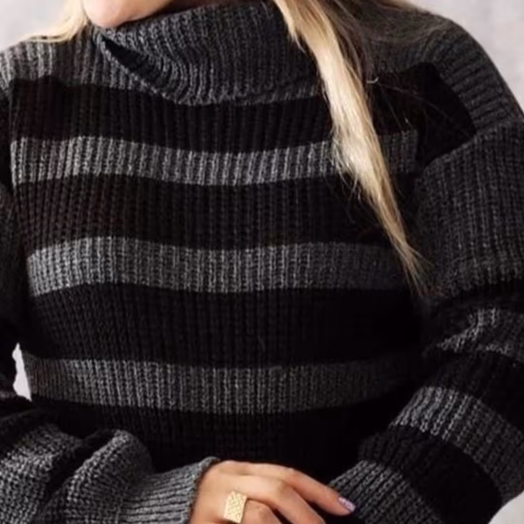 بافت یقه شل راه راه کوتاه