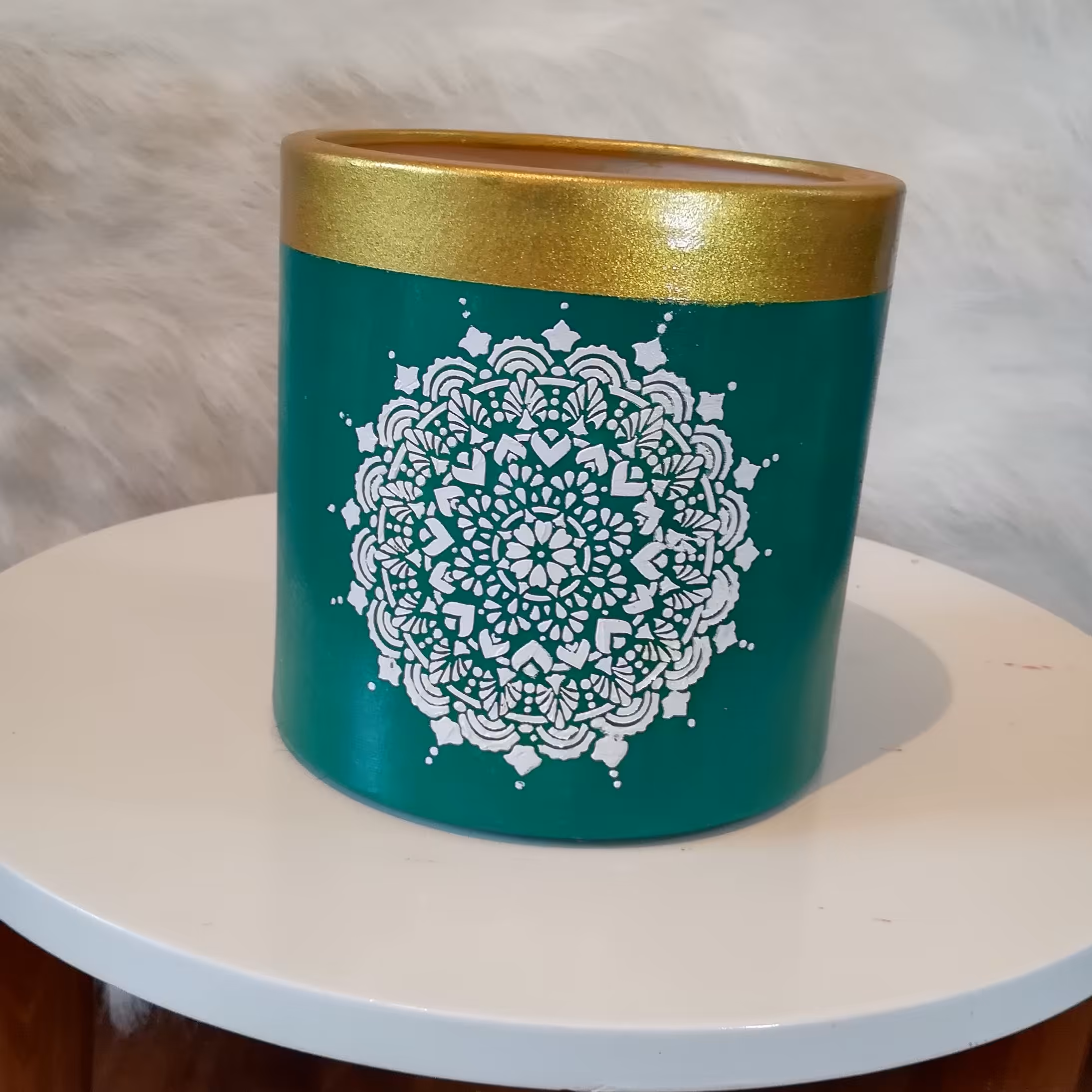  گلدان سفالی طرح اسلیمی(سایز متوسط)