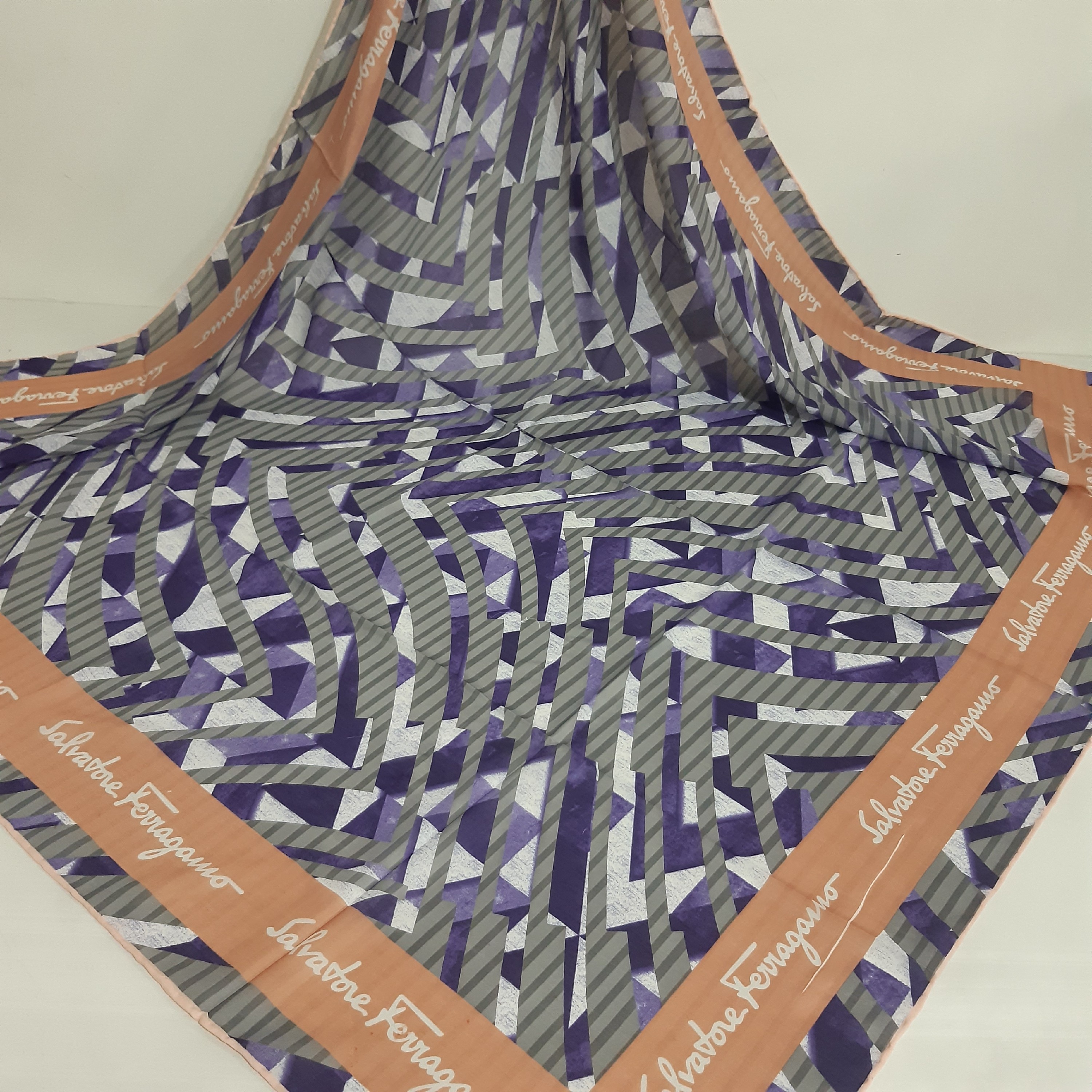 روسری نخی دست دوز قواره بلند