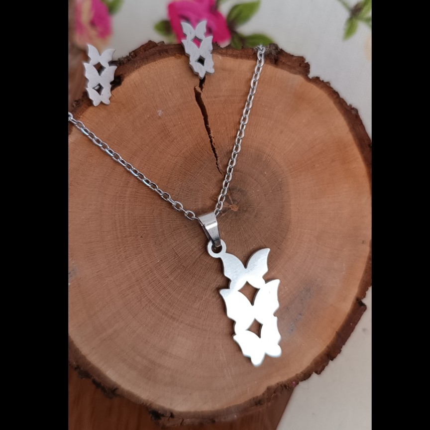 نیم ست نقره ای رنگ ثابت طرح پروانه (کد113)