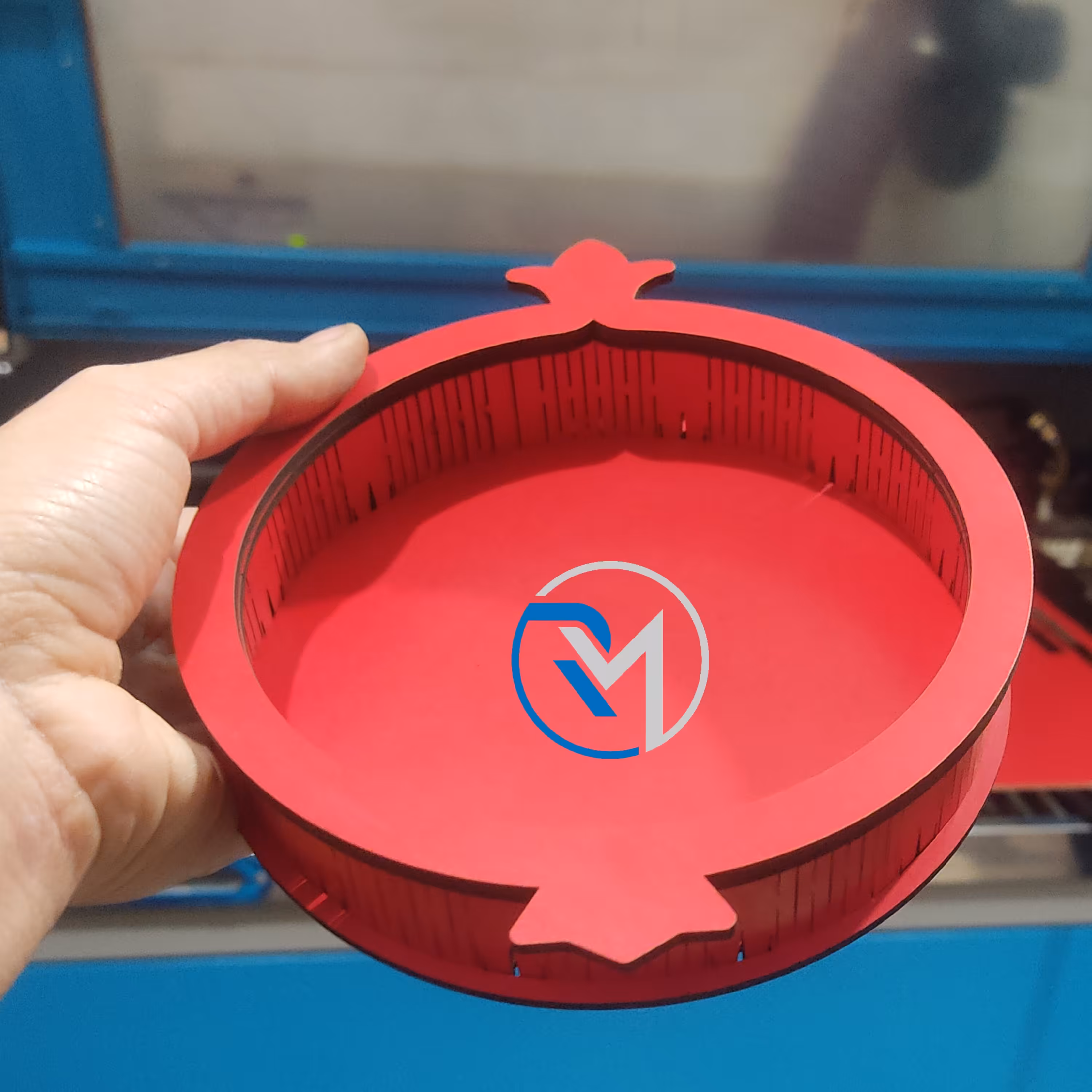 باکس طرح انار یلدا سایز15 رنگ قرمز مناسب دکوری یا سرو خوراکی