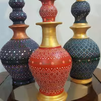 کوزه سفالی نقطه کوبی شده هنرکده سدنا (پس کرایه)