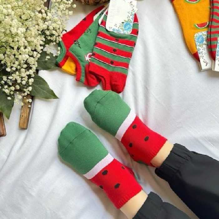 جوراب یلدا مچی در 11 طرح جذاب نخ هندی