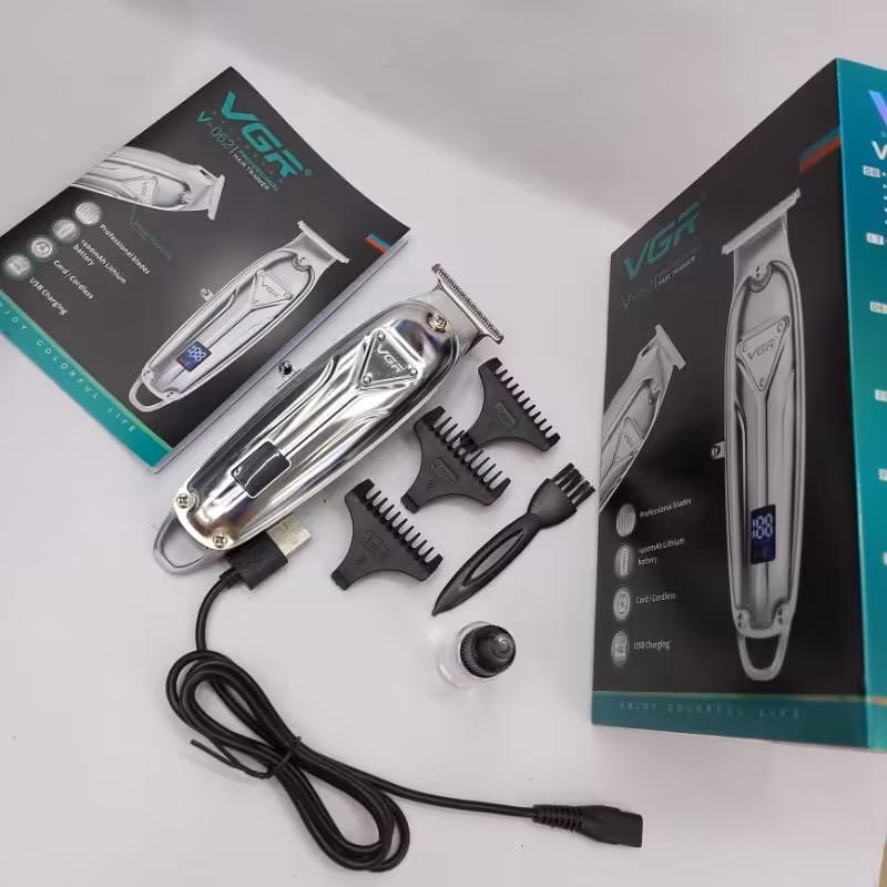 ماشین اصلاح سر و صورت VGR 062 . دقیق ترین و با کیفیت ترین خط زن بازار 