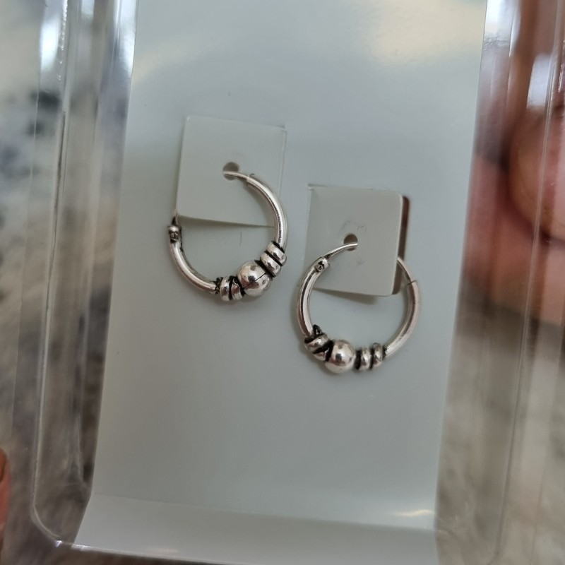 گوشواره نقره حلقه ای وارداتی زنانه و دخترانه طول حلقه یک و نیم سانتی متر 