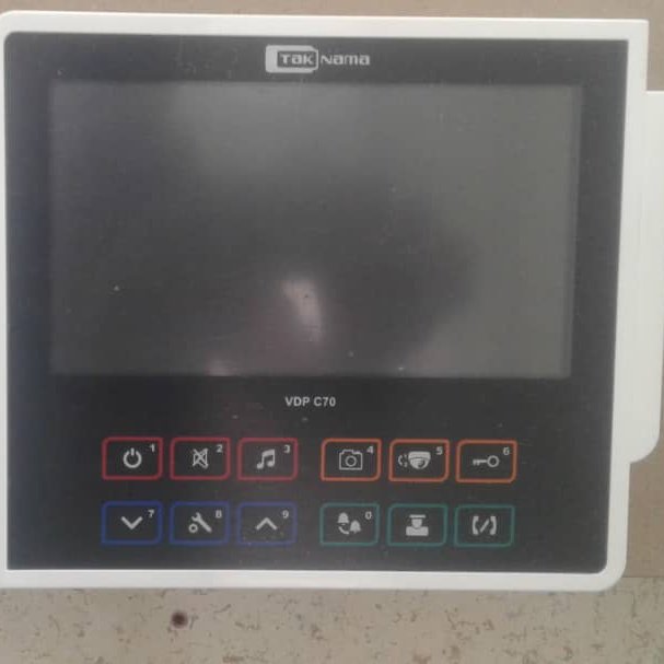 آیفون تصویری تکنما مدل c70m