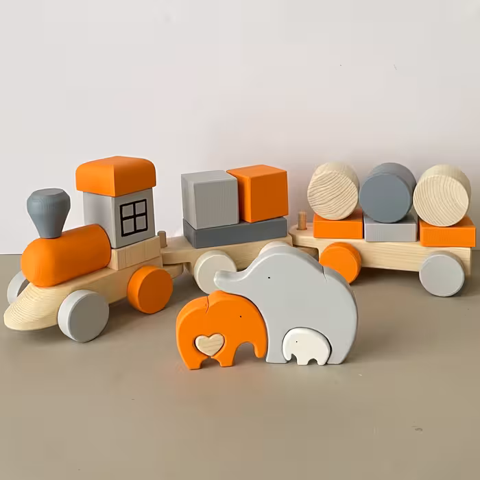 قطار چوبی و اکسسوری اتاق کودک ( سیسمونی)