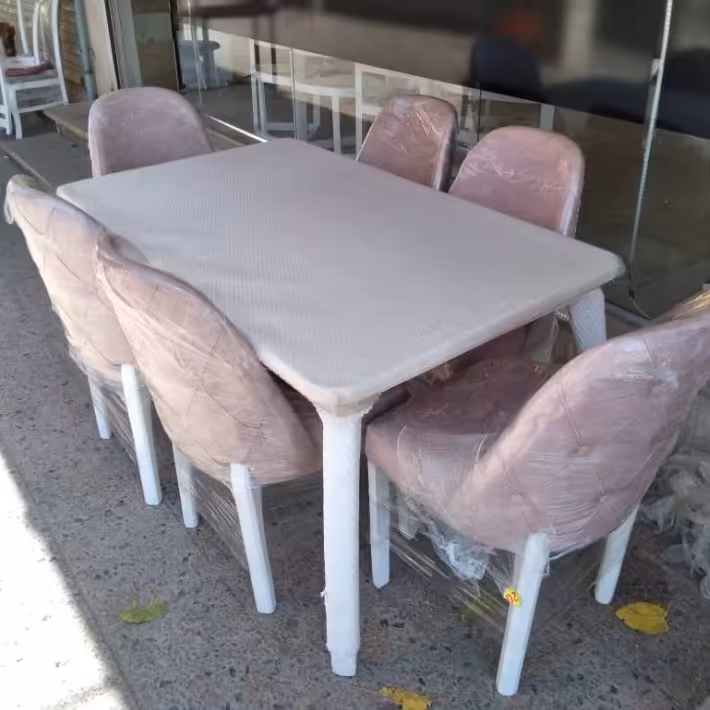 میز ناهار خوری 