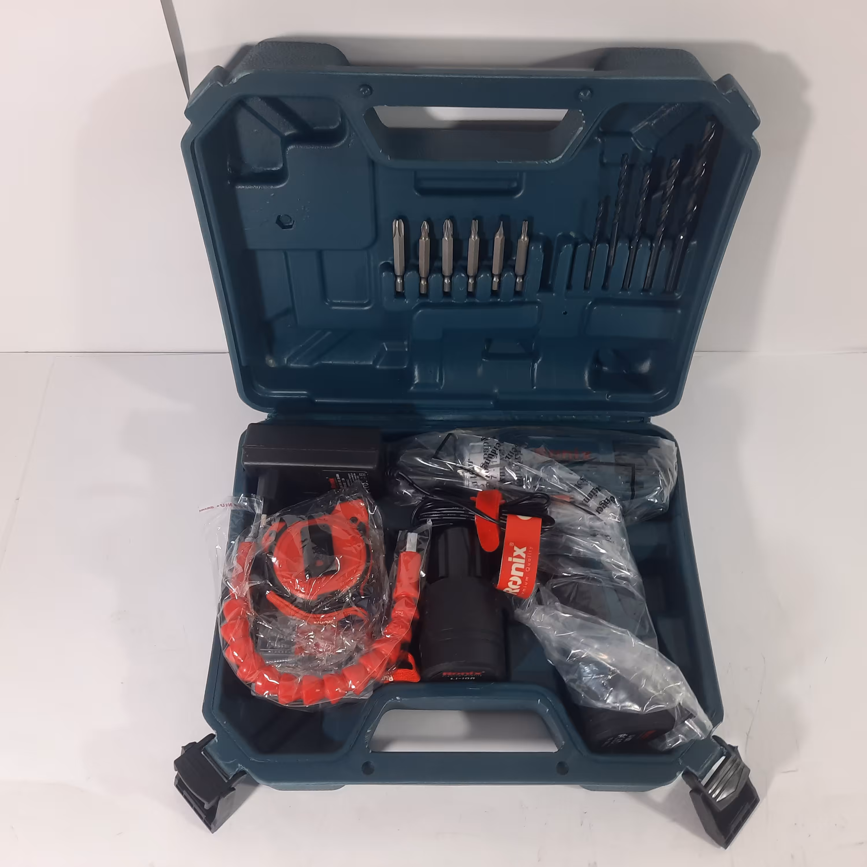 کیت دریل شارژی 19 پارچه رونیکس دو باتری مدل RS-8012