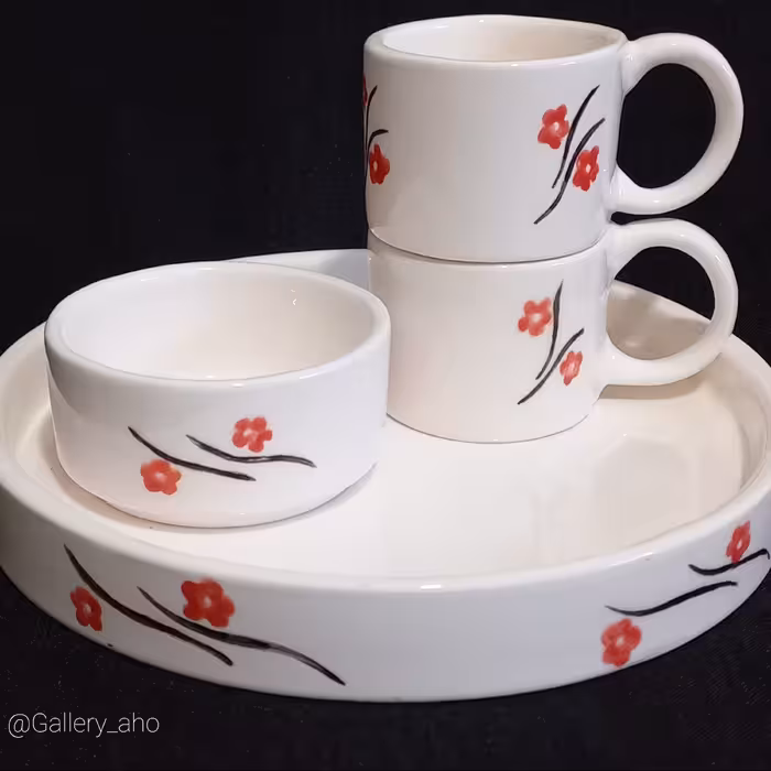 ست چای خوری دونفره سرامیکی  نام طرح شکوفه.شیک و جذاب