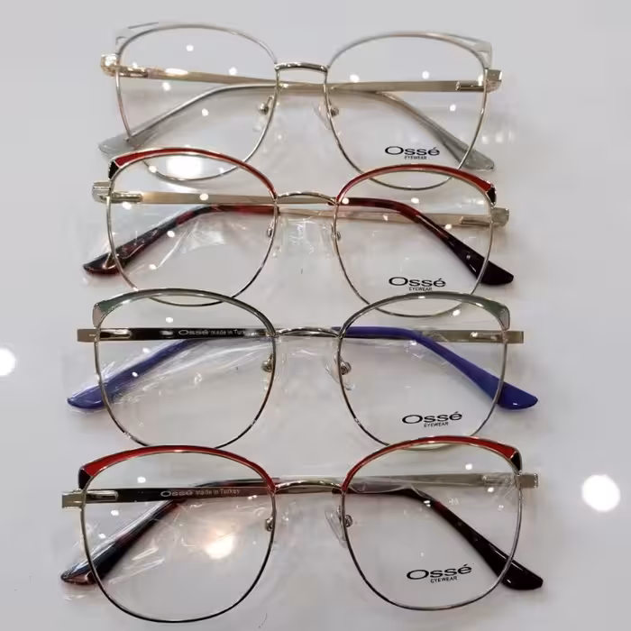 عینک طبی ایورا