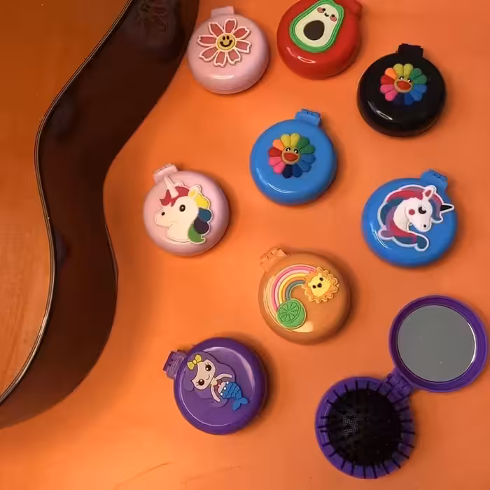 برس بچه گانه و نوزادی آینه دار فانتزی