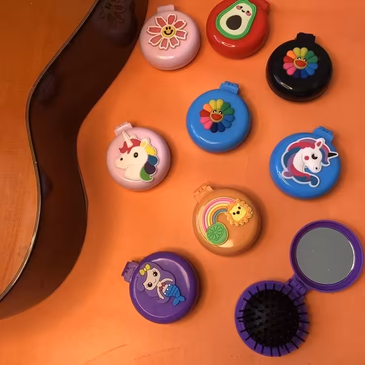 برس بچه گانه و نوزادی آینه دار فانتزی