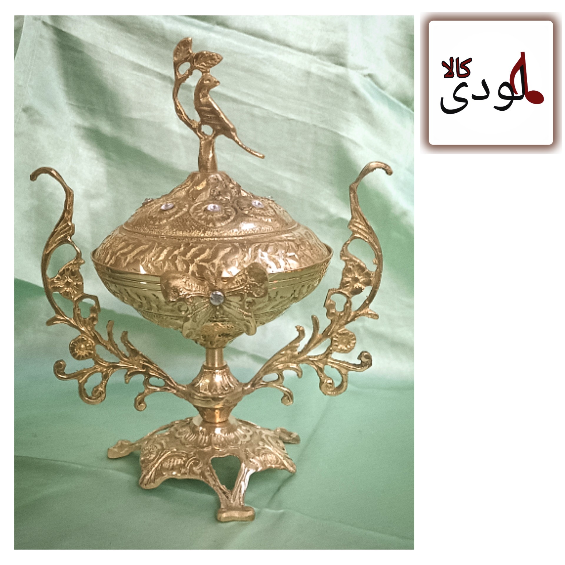 شکلات خوری برنز درب دار دسته دار