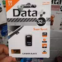 فلش مموری دیتا پلاس مدل CARBON USB 3.1 ظرفیت 32 گیگابایت