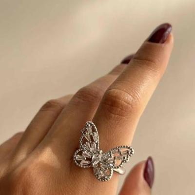 پروانه‌کریستال‌سفید