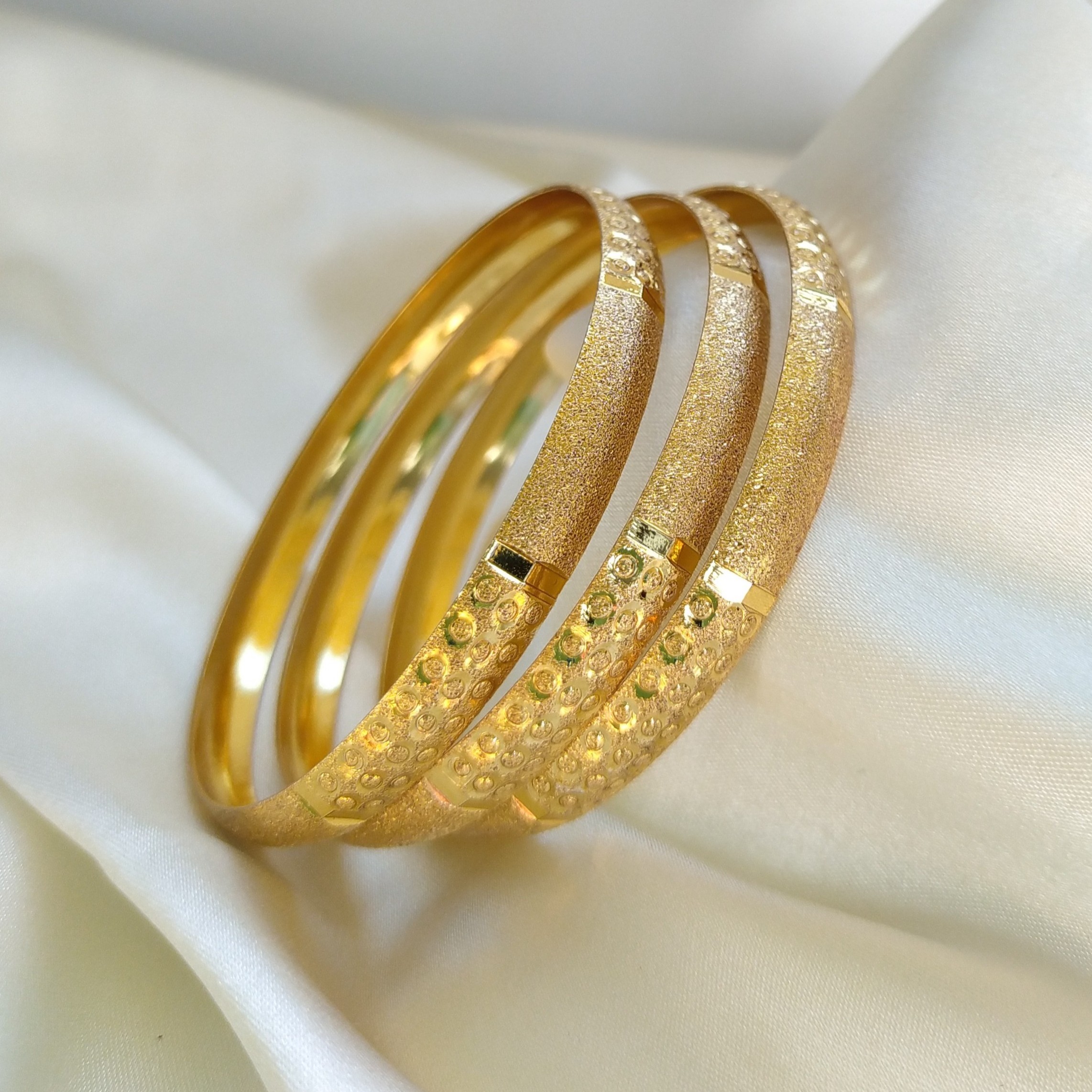 النگو طلایی طرح طلا 2