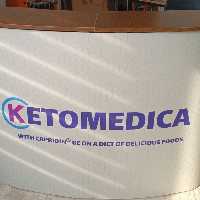 میز کانتر دو نفره مدل بدون تاج به همراه چاپ و مگنت 