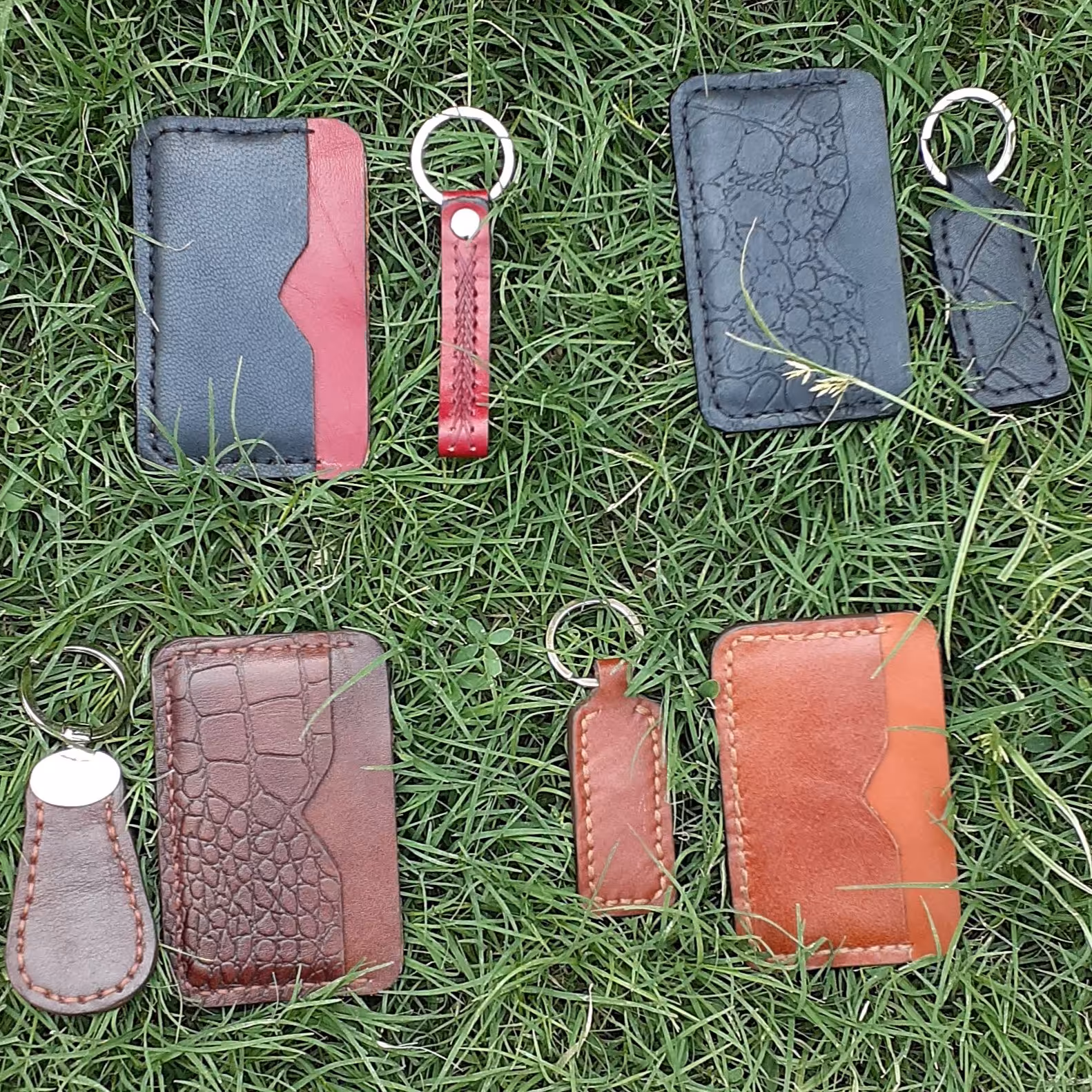 ست جاکارتی و جاکلیدی چرم طبیعی دست دوز 