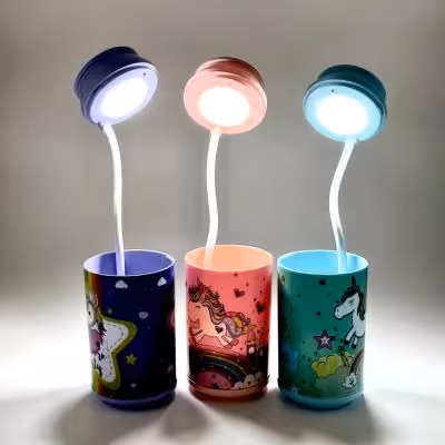 چراغ مطالعه جامدادی دار