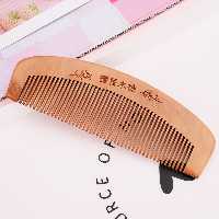 شانه چوبی (قبل از ثبت سفارش موجودی بگیرید)