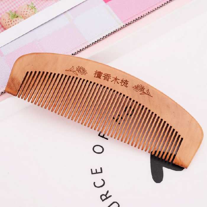 شانه چوبی (قبل از ثبت سفارش موجودی بگیرید)