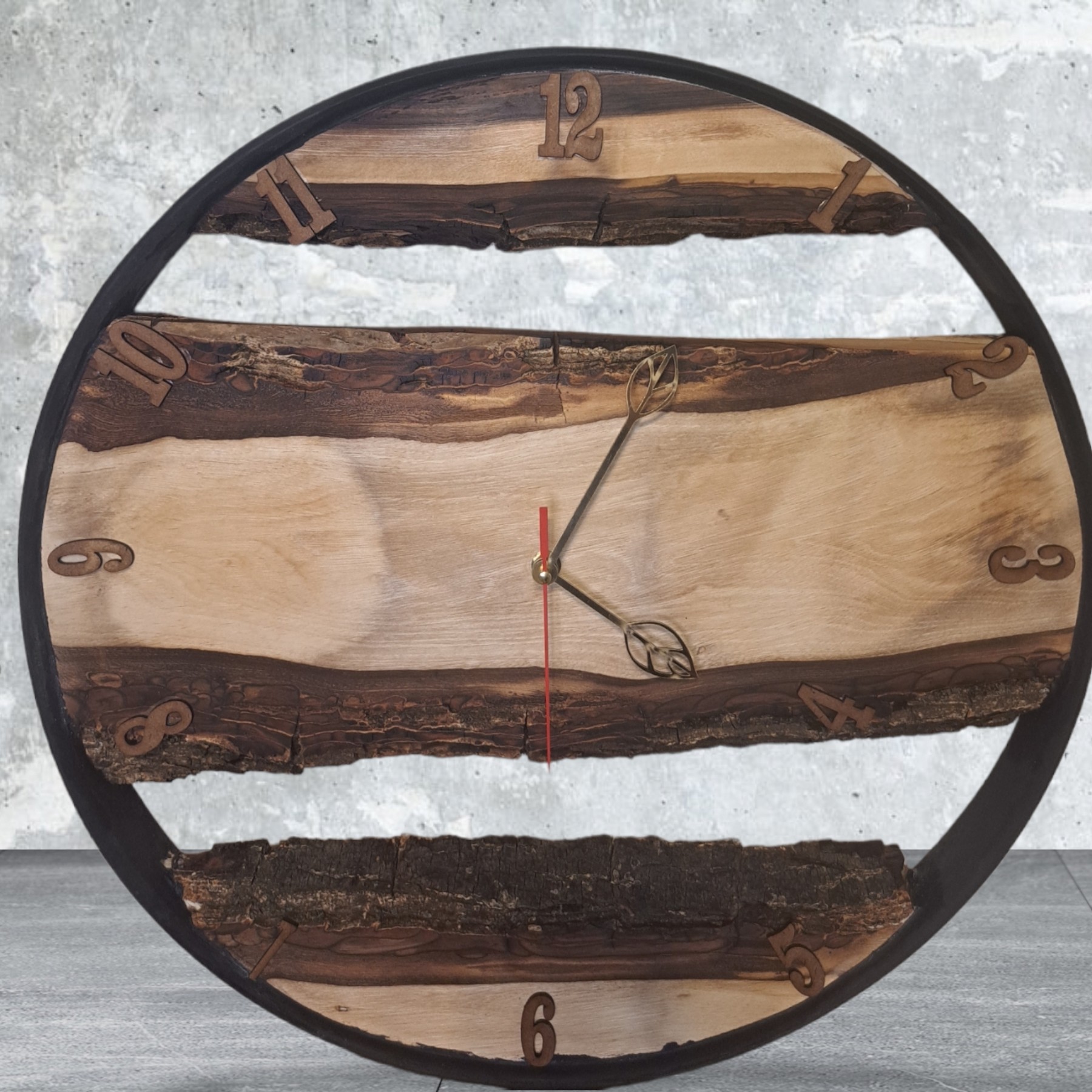 ساعت دبواری رستیک سایز 50