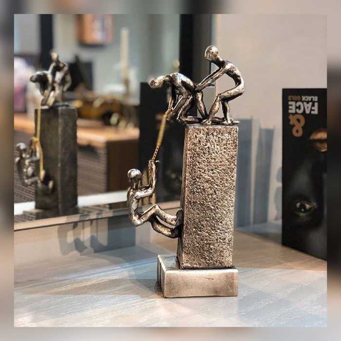 مجسمه مدل تلاشگر کد A